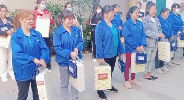 感恩女神節(jié)，所遇即美好|廣有五金&東莞合頁(yè)