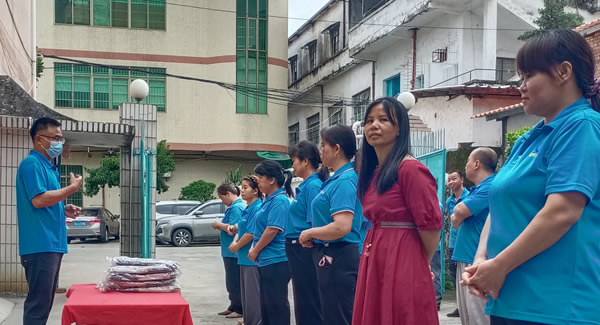 以愛為“包”，致敬母親的無私歲月——母親節(jié)特輯|廣有五金&東莞合頁?